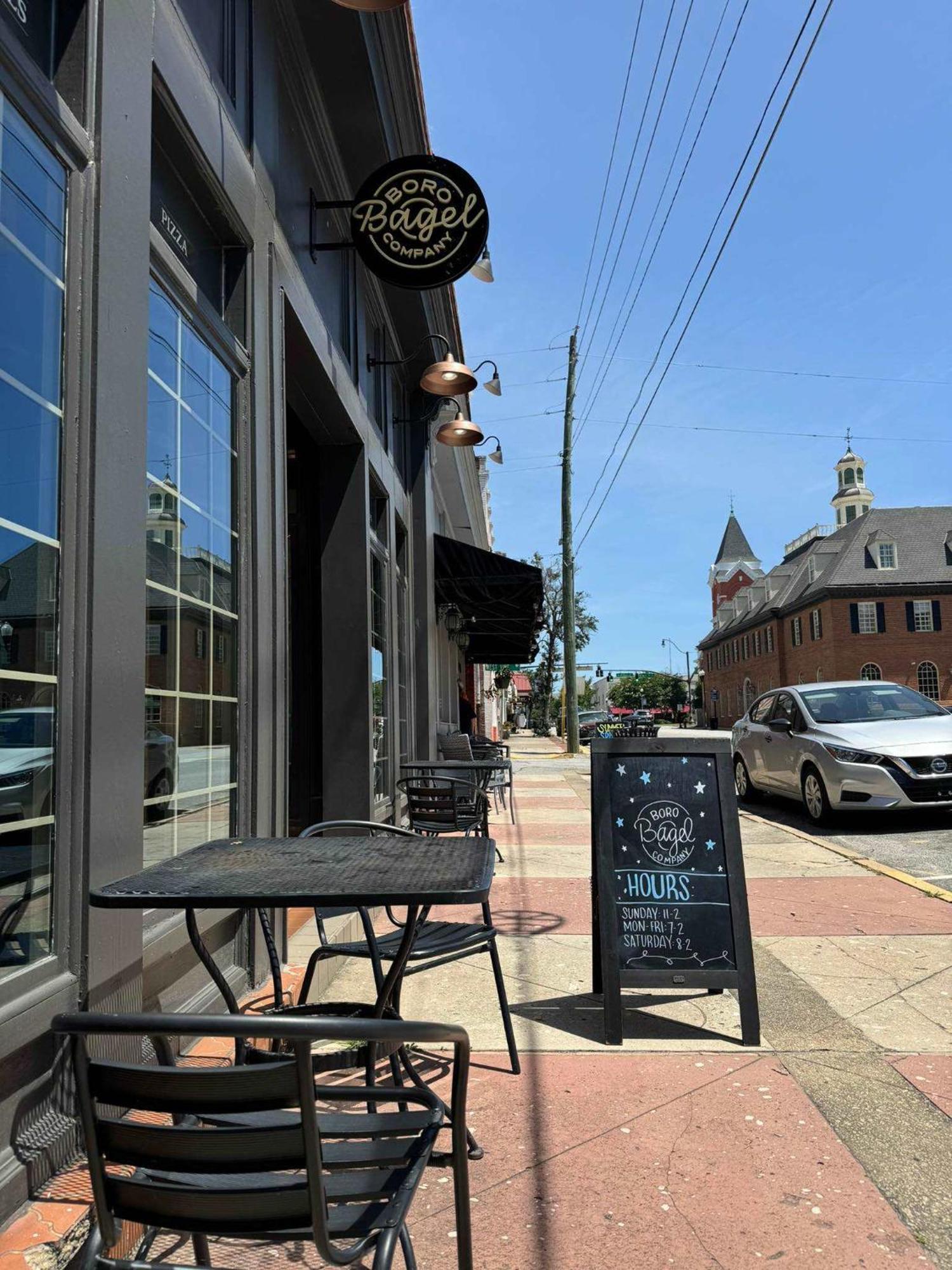 Appartamento Eagle'S Landing Loft-Downtown Above Bull & Barrel Statesboro Esterno foto